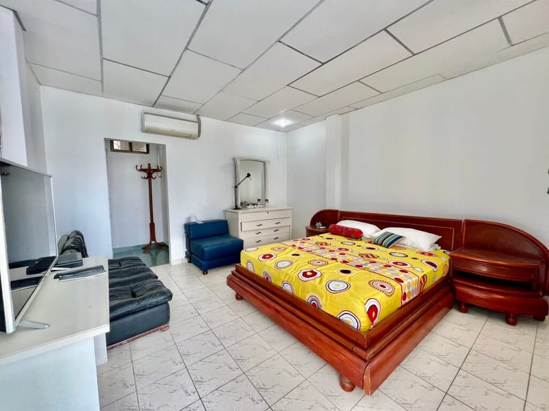 MILINA-SALINAS: INMENSA CASA 5/6 CON PISCINA Y JACUZZI A 3 CUADRAS DEL MAR — foto 22