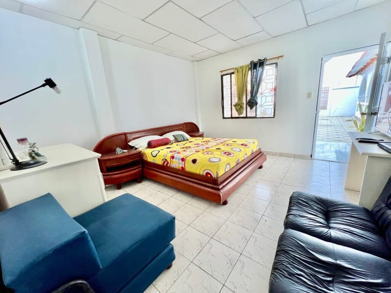 MILINA-SALINAS: INMENSA CASA 5/6 CON PISCINA Y JACUZZI A 3 CUADRAS DEL MAR — foto 25