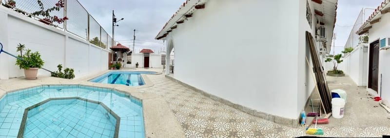 MILINA-SALINAS: INMENSA CASA 5/6 CON PISCINA Y JACUZZI A 3 CUADRAS DEL MAR — foto 9