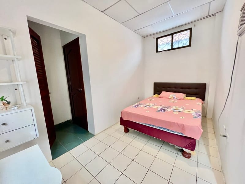 MILINA-SALINAS: INMENSA CASA 5/6 CON PISCINA Y JACUZZI A 3 CUADRAS DEL MAR — foto 15