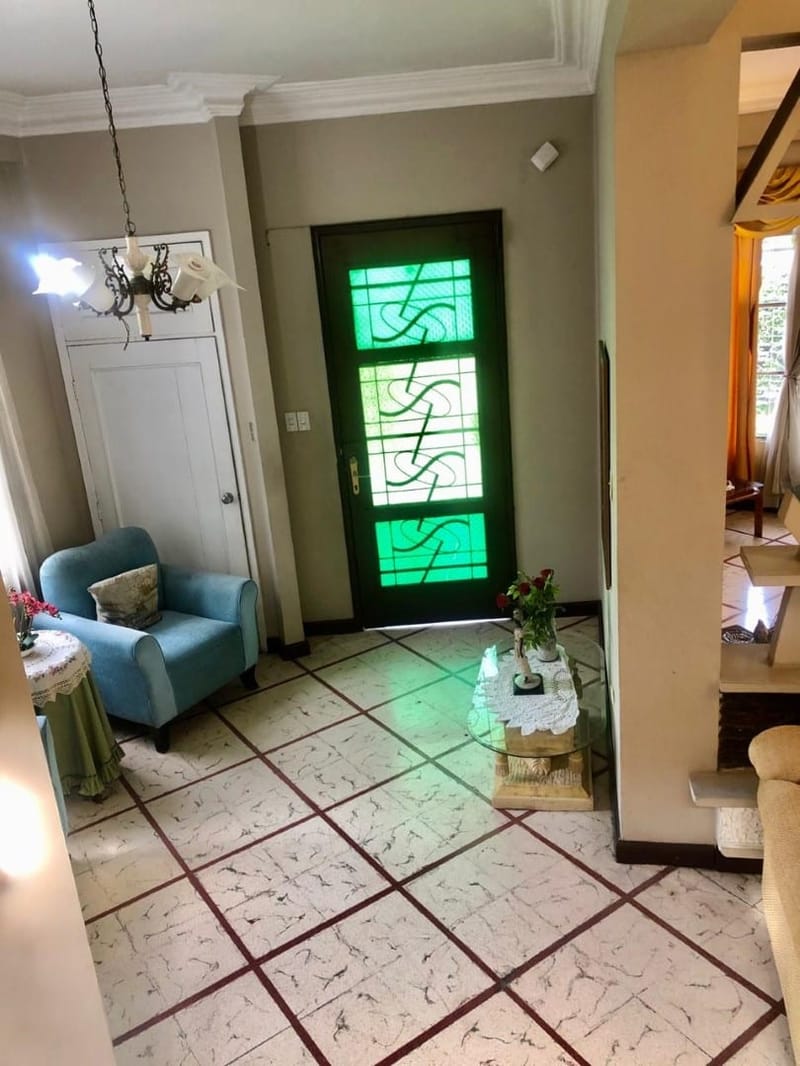 URDESA: CINCO PROPIEDADES EN UNA!!! HERMOSA CASA ART DECO EN AV COMERCIAL — foto 7