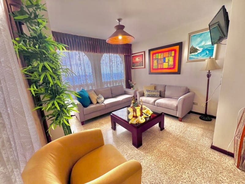 SPACIOUS, COMFORTABLE, AND FULLY EQUIPPED CHIPIPE — photo 3