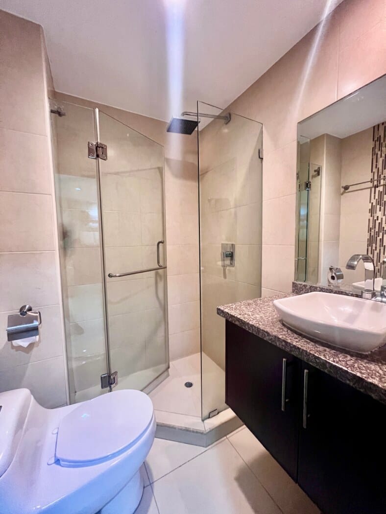 Oceanfront Condo 2 Bed/2 Bath with Double View in Salinas Pier — foto 14