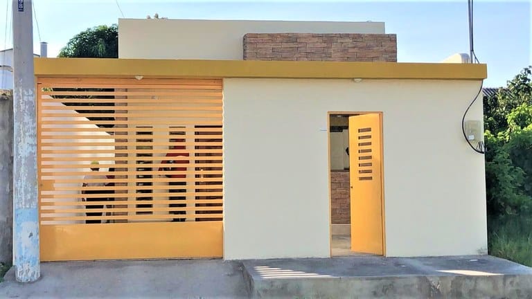 BRAND-NEW HOUSE NEAR SUPERMAXI — photo 12