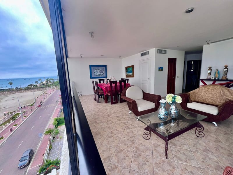 PUERTO LUCIA: GORGEOUS 4-BEDROOM, 4-BATHROOM OCEANFRONT APARTMENT — photo 5