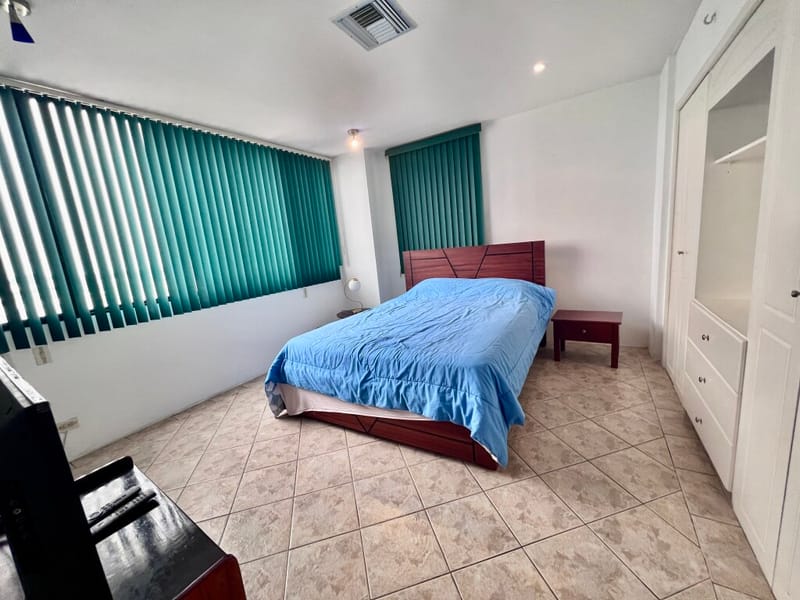 PUERTO LUCIA: GORGEOUS 4-BEDROOM, 4-BATHROOM OCEANFRONT APARTMENT — photo 16