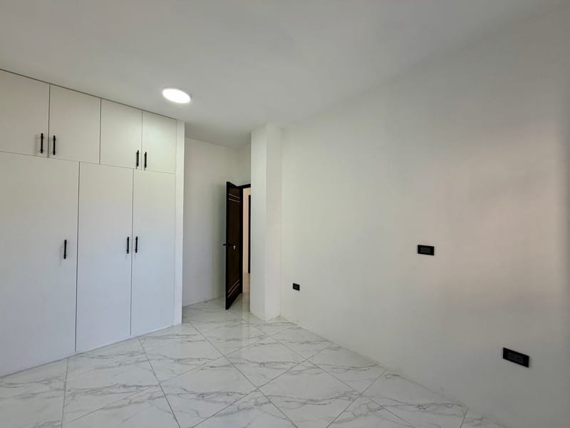 SEMI-FURNISHED 2-BEDROOM, 2-BATHROOM APARTMENT FOR RENT, ONE BLOCK FROM THE BEACH — photo 8